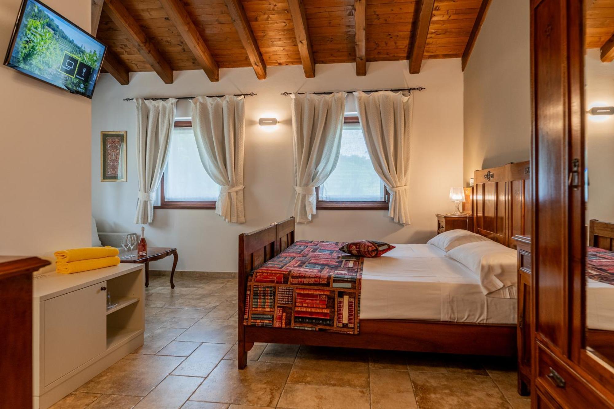 Il Roncal Wine Resort - For Wine Lovers Чивідале-дель-Фріулі Екстер'єр фото